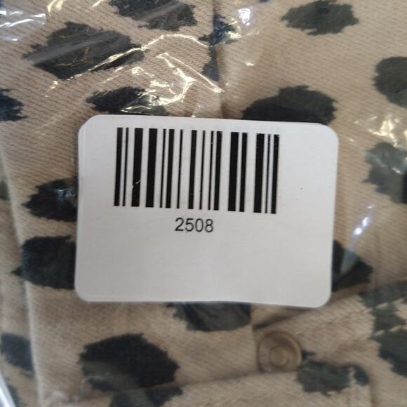 Chico's So Slimming girlfriend slim leopard print ankle jeans size (4 - 6) - Picture 13 of 13